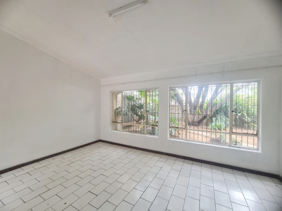 To Let 3 Bedroom Property for Rent in Ifafi North West